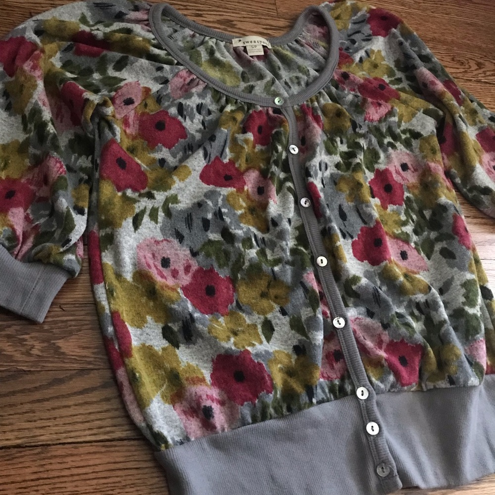 Forever 21 Floral Cardigan